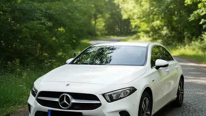 Branco Usado 2020 Mercedes A250 Citadino | € 22.500 (Super Preço)