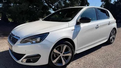 Branco Usado 2017 Peugeot 308 GT-line | € 13.465 (Preço justo)