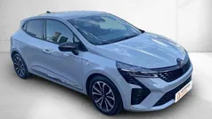 Cinza Usado 2023 Renault Clio V Techno Sedan | € 16.790 (Bom preço)