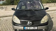 Preto Usado 2005 Renault Scénic II Monovolume | € 2.000 (Bom preço)