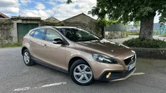 Outra Usado 2016 Volvo V40 CC Carrinha | € 14.990 (Preço justo)