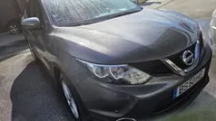 Cinzento Usado 2014 Nissan Qashqai Acenta Connect SUV | € 11.800 (Preço justo)