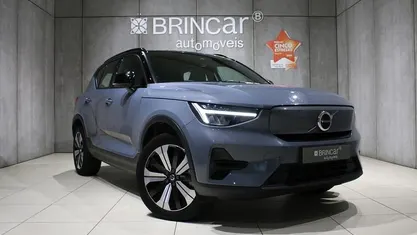 Usado Volvo XC40 Core 169 kW (231 HP) 2023 Cinza SUV