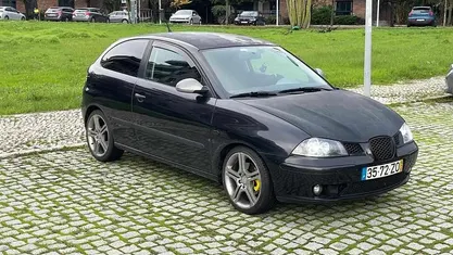 Preto Usado 2005 Seat Ibiza FR Citadino | € 5.800 (Preço justo)
