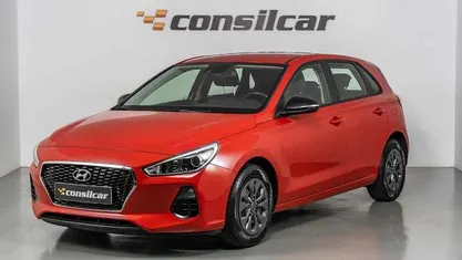 Vermelho Usado 2018 Hyundai i30 | € 14.980 (Preço justo)