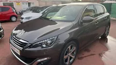Cinzento Usado 2015 Peugeot 308 | € 12.990 (Preço justo)