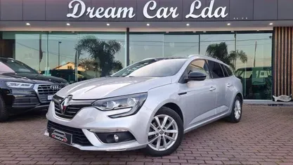 Usado Renault Mégane IV 95 HP (69 kW) 2018 Cinzento Carrinha