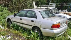 Cinza Usado 1999 Mitsubishi Carisma | € 750