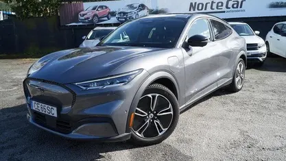 Usado Ford Mustang Mach-E 197 kW (269 HP) 2024 SUV