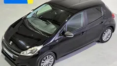 Preto Usado 2016 Peugeot 208 Style Citadino | € 9.900 (Bom preço)