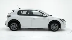 Branco Usado 2021 Peugeot e-208 Active Citadino | € 17.990 (Preço justo)