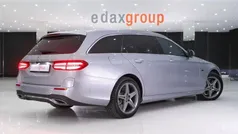 Cinza Usado 2020 Mercedes E300 AMG line Carrinha | € 31.490 (Bom preço)