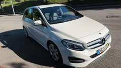Branco Usado 2017 Mercedes B180 Urban Monovolume | € 17.500 (Preço justo)