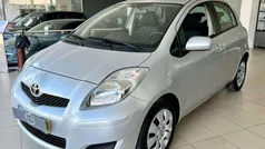 Cinzento Usado 2009 Toyota Yaris | € 6.490 (Preço justo)