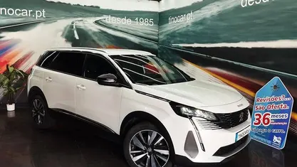 Branco Usado 2024 Peugeot 5008 Allure Monovolume | € 29.999 (Preço justo)