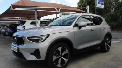Usado Volvo XC40 Plus 129 HP (94 kW) 2024 SUV