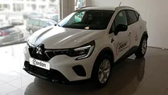 Cinzento Usado 2024 Mitsubishi ASX Invite SUV | € 18.760 (Preço justo)