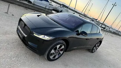 Usado 2019 Jaguar I-Pace SE SUV | € 26.500 (Bom preço)