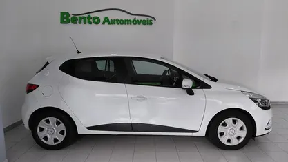 Usado 2018 Renault Clio IV Zen | € 7.999 (Bom preço)