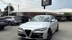 Cinzento Usado 2017 Alfa Romeo Giulia Sedan | € 21.900 (Preço justo)