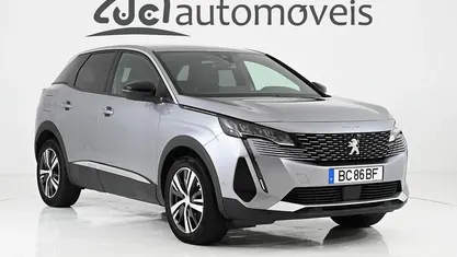Usado Peugeot 3008 130 HP (95 kW) 2023 SUV
