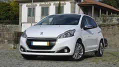 Usado 2017 Peugeot 208 Style Citadino | € 8.950 (Preço justo)