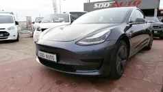 Cinzento Usado 2019 Tesla Model 3 Standard Range Plus Sedan | € 21.800 (Preço justo)