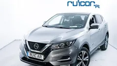 Cinzento Usado 2018 Nissan Qashqai SUV | € 16.950 (Preço justo)