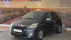 Antracite Usado 2015 Peugeot 208 Citadino | € 9.500 (Preço justo)