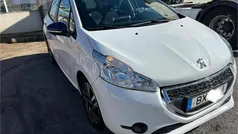 Usado 2014 Peugeot 208 Citadino | € 7.000 (Bom preço)