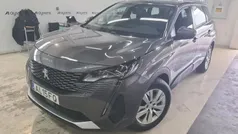 Usado 2021 Peugeot 5008 Active Monovolume | € 25.600 (Bom preço)