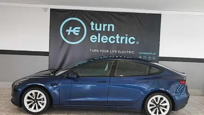 Usado Tesla Model 3 239 kW (325 HP) 2021 Azul Sedan