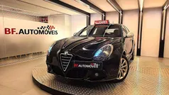 Preto Usado 2012 Alfa Romeo Giulietta Exclusive Citadino | € 7.900 (Preço justo)