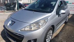Cinza Usado 2011 Peugeot 207 | € 4.950 (Bom preço)