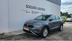 Cinzento escuro metalizado Usado 2024 VW T-Roc SUV | € 23.690 (Preço justo)