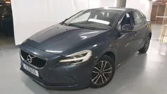 Usado 2019 Volvo V40 | € 18.990 (Preço justo)