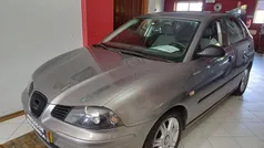 Cinzento Usado 2006 Seat Ibiza | € 3.499 (Preço justo)