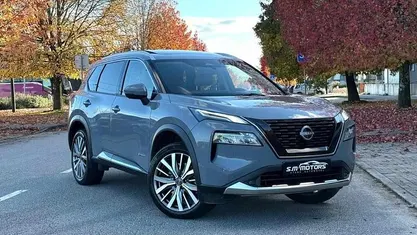Cinza Usado 2024 Nissan X-Trail Tekna+ SUV | € 42.500 (Preço justo)