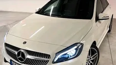 Branco Usado 2018 Mercedes A180 AMG line | € 21.900 (Preço justo)