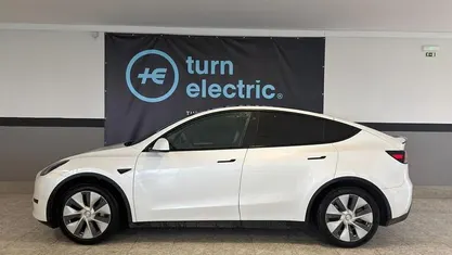 Usado Tesla Model Y 219 kW (299 HP) 2023 Branco SUV