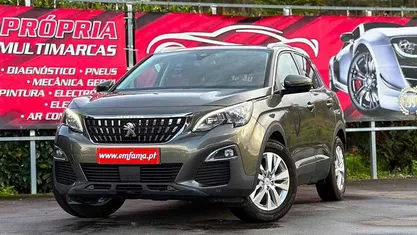Usado Peugeot 3008 Access 120 HP (88 kW) 2017 SUV