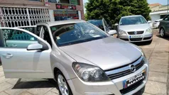 Usado 2005 Opel Astra | € 2.599 (Bom preço)