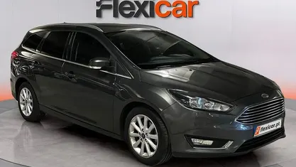 Usado Ford Focus Titanium 125 HP (91 kW) 2018 Cinza Carrinha