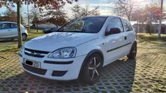 Branco Usado 2005 Opel Corsa Carrinha | € 1.800 (Bom preço)