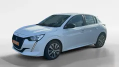 Branco Usado 2023 Peugeot 208 Active Citadino | € 15.750 (Preço justo)