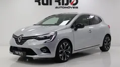 Cinza Usado 2023 Renault Clio V Techno | € 16.990 (Preço justo)