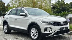 Cinza Usado 2023 VW T-Roc Style SUV | € 22.500 (Preço justo)