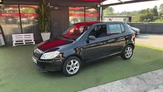 Usado 2014 Skoda Fabia Citadino | € 7.950 (Preço justo)