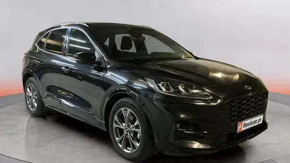 Usado Ford Kuga ST-Line 120 HP (88 kW) 2022 SUV