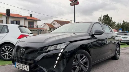 Usado 2022 Peugeot 308 Allure | € 17.850 (Bom preço)